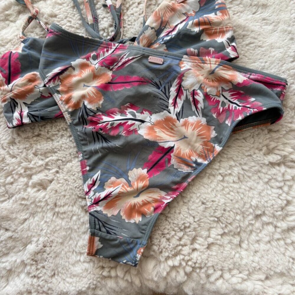Roxy Printed Beach Classics Fixed Triangle Bikini… - image 4